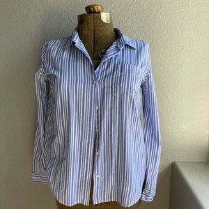 Blue and white stripe button down
